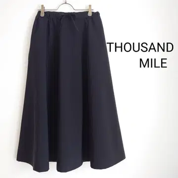 THOUSAND MILE 나일론 플레어 스커트 블랙