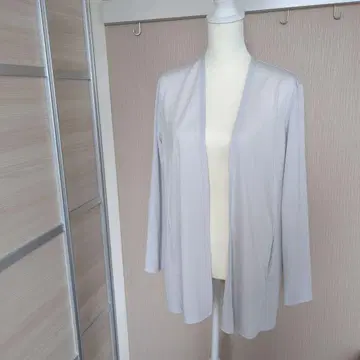 판매 INDIVI 라이트 그레이 긴팔 가디건 포켓 부착