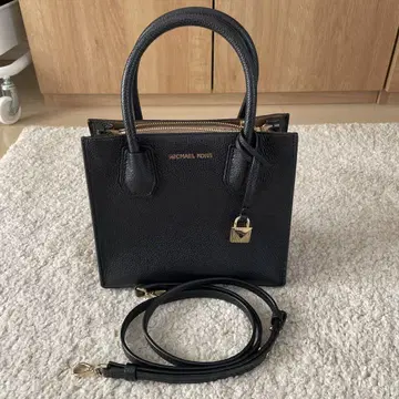 MICHAEL KORS 블랙 핸드백