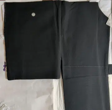 새상품 검정 심플 상복