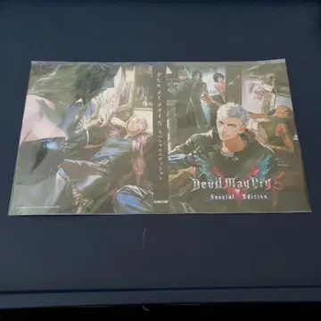 DevilMayCry 5 Special Edition 옷 갈아입기 자켓