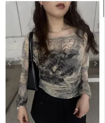 MEDI TROMPE L'OEIL LACE PRINT SKIN TOP