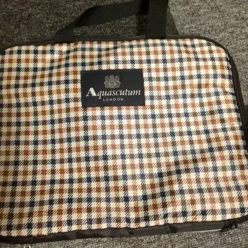 Aquascutum 체크 무늬 토트백
