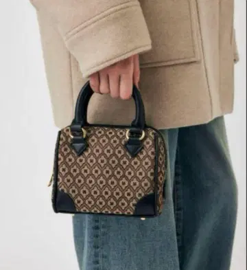 moussy 핸드백