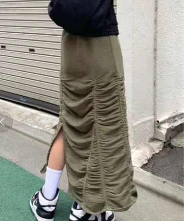 SHAGGIE 개더 셔링 슬릿 내로우 스커트
