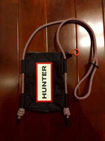 HUNTER 숄더백 블랙