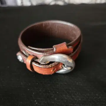 LYNCH SILVERSMITH 가죽 팔찌
