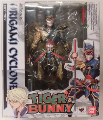 반다이 S.H.Figuarts TIGER&BUNNY 오리가미 사이클론