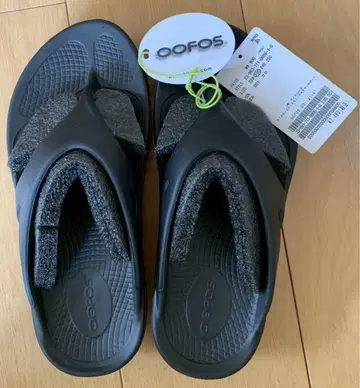 [미사용 새상품] OOFOS 샌들