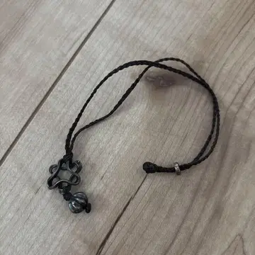 블랙 땋은 팔찌 셀렉트