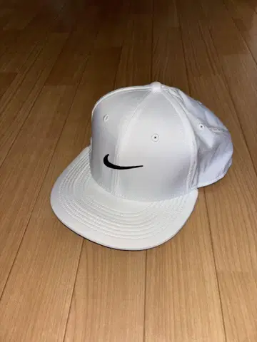 Nike Dri-FIT 프로 캡 M/L 화이트