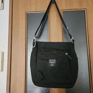 marimekko 블랙 숄더백
