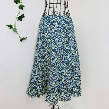 Laura Ashley 꽃무늬 올 패턴 A라인 머메이드 플레어 스커트 L