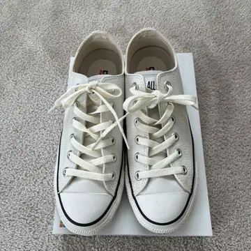 Converse All Star 화이트 스니커즈