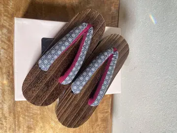 미사용 새상품 오동나무 일본 나막신 마 잎 패턴 하나오
