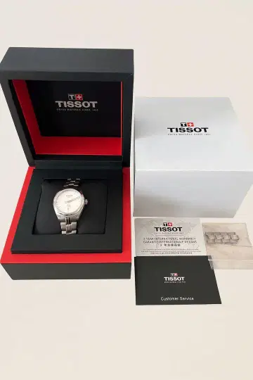 TISSOT 여성용 티타늄 손목시계