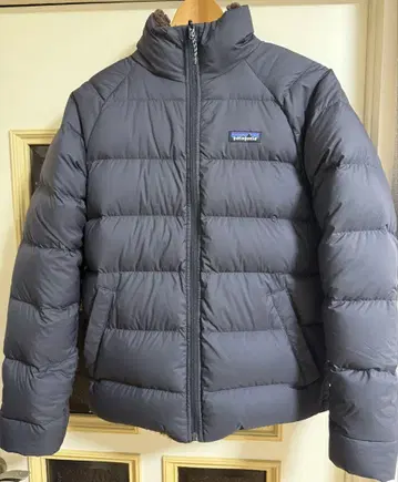 파타고니아 리버서블 사일런트 다운 자켓 블랙 XS Patagonia