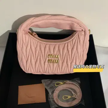 miu 핑크 퀼팅 핸드백