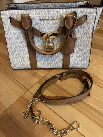 MICHAEL KORS 로고 프린트 핸드백
