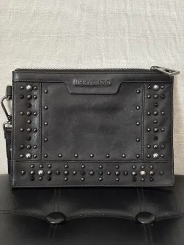 JIMMY CHOO 스터드 블랙 클러치백