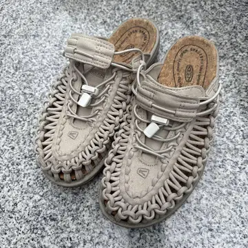 KEEN 샌들 25cm