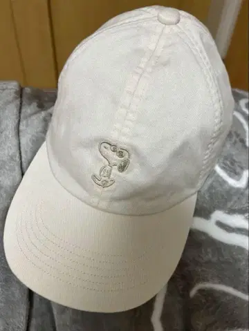 UNIQLO 스누피 YU NAGABA 캡 (화이트)