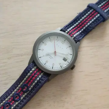 knot 손목시계