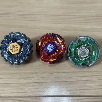 메탈 파이트 베이블레이드 3개 세트