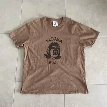 TACOMA FUJI RECORDS 브라운 T셔츠