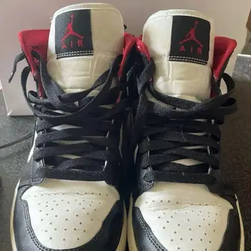 Air Jordan 1 하이컷 스니커즈 화이트/블랙/레드
