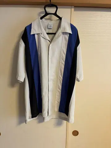 반팔 셔츠