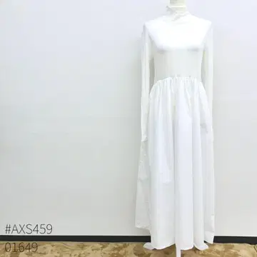 w closet 도킹 원피스 긴팔 프리 사이즈 화이트 하이넥