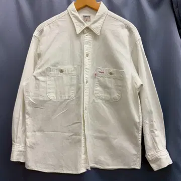 Levi's 화이트 긴팔 셔츠 구제 여성용 옷깃 리바이스 포켓