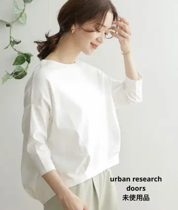 [미사용품] 어반 리서치 도어스 코튼 턱 7부 소매 풀오버