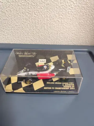 미니챔프 1/43 영국 F3 2001 앤서니 데이비슨