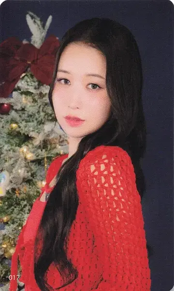 ME:I Sweet Holiday MOMONA ME:ICONIC 017