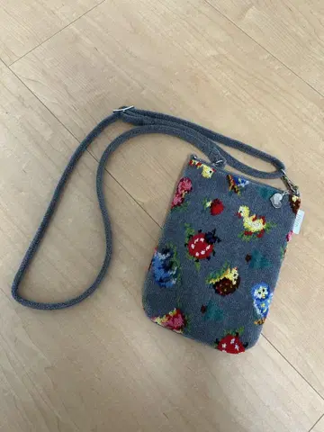 새상품급 ] 페일러 하이디프렌즈포레스트 스마트폰 숄더