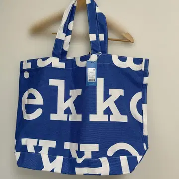 마리메꼬 AHKERA LOGO BAG 파랑