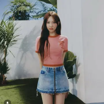 TOMMY 타미힐피거 핑크 크롭 스웨터 상의