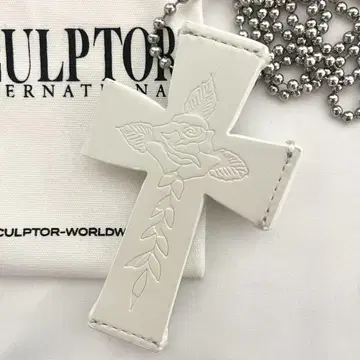 SCULPTOR 스트랩 화이트