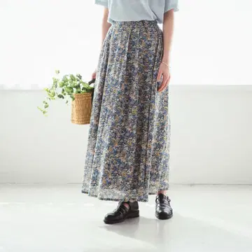 [ 북유럽, ] 리버티 프린트 롱 스커트