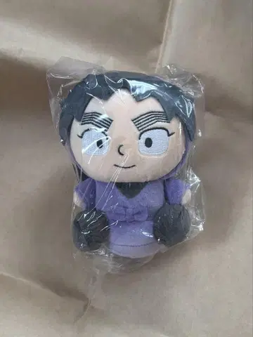 닌타마 란타로 5학년 쿠쿠치 헤이스케 앉은 봉제 인형