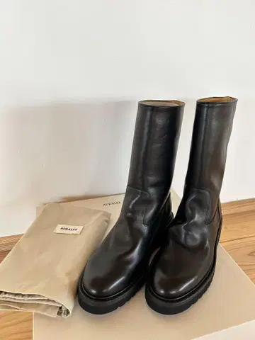 새상품 auralee 가죽 부츠 오라리 leather boots