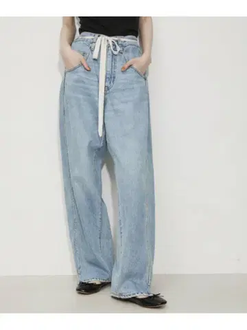 새상품 프론트 슬릿 커비 데님 ADAM ET ROPE' FEMME