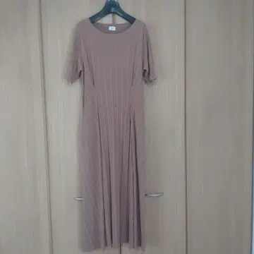 어반 리서치 도어즈 골지 턱 원피스