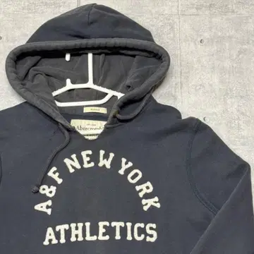 Abercrombie&Fitch 빈티지 가공 후드티 아바클롬비