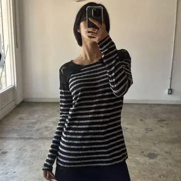 GAP race border cut and sew