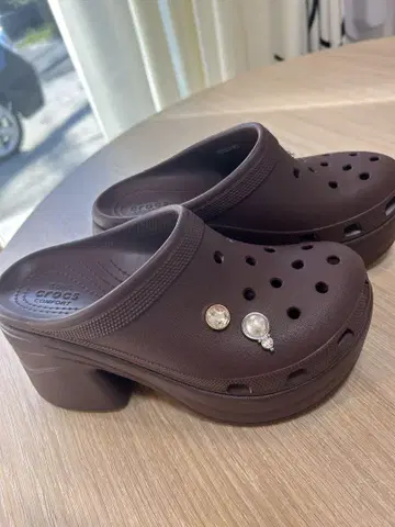 Crocs 힐 브라운 클로그 샌들 24.5cm