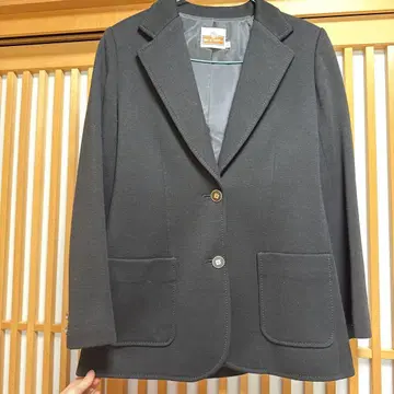 블랙 싱글 버튼 테일러드 자켓 (상복으로도 사용 가능합니다)