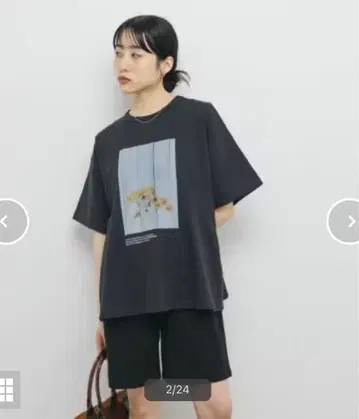 KBF 핀턱 포토 프린트 TEE